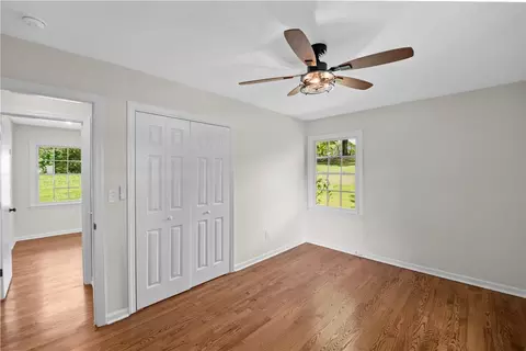 Bedroom - 303 Robinall Dr, Easley, SC 29642 photo 7 of 12