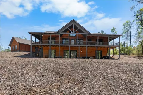 1111 Little River View Dr, Seneca, SC 29672