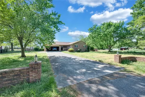 111 Rhodehaven Dr, Anderson, SC 29625
