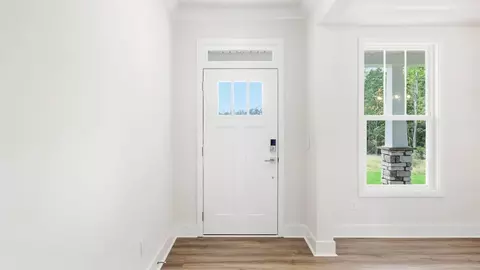Entry Way - 709 Catbird Ct, Pelzer, SC 29669 photo 3 of 5