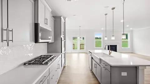 Kitchen - 709 Catbird Ct, Pelzer, SC 29669 photo 1 of 5