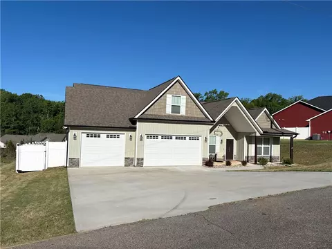 248 Inlet Pointe Dr, Anderson, SC 29625