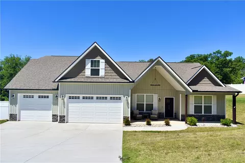 248 Inlet Pointe Dr, Anderson, SC 29625