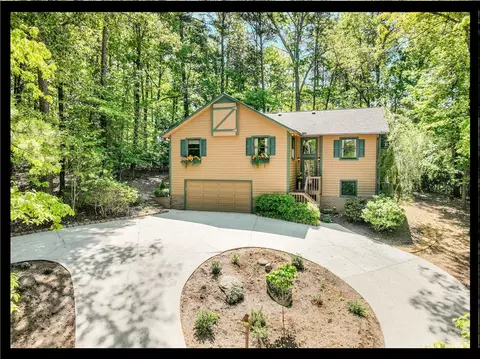 41 Foremast Dr, Salem, SC 29676