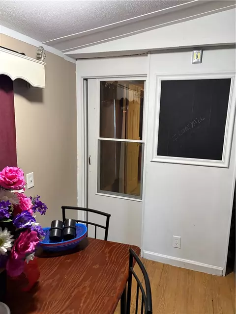 Entry Way - 7408 Riverfork Rd, Waterloo, SC 29384 photo 2 of 2