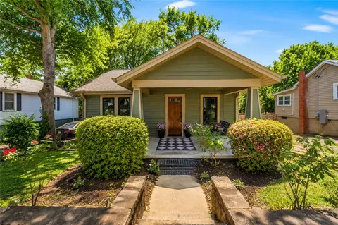 806 Perry Rd, Greenville, SC 29609