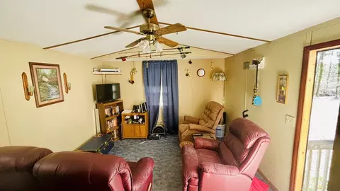 367 Wild Rose Ln, Seneca, SC 29678 photo 7