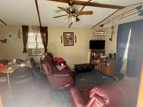 367 Wild Rose Ln, Seneca, SC 29678 photo 8