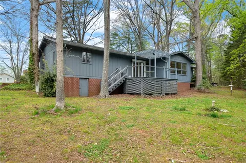237 Earle Rd, Central, SC 29630 photo 15