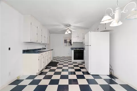 237 Earle Rd, Central, SC 29630 photo 6