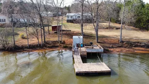 45 Phillips Dr, Iva, SC 29655