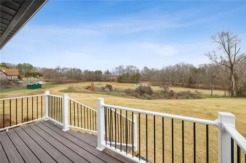 139 Davis Rd, Easley, SC 29640 photo 7