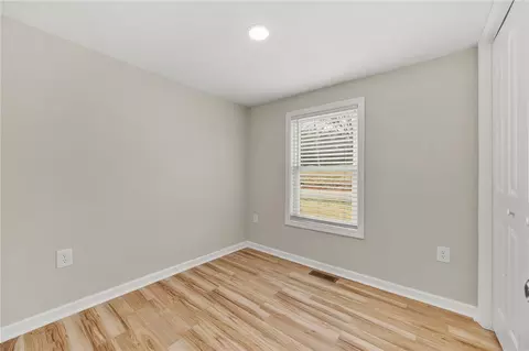 139 Davis Rd, Easley, SC 29640 photo 15