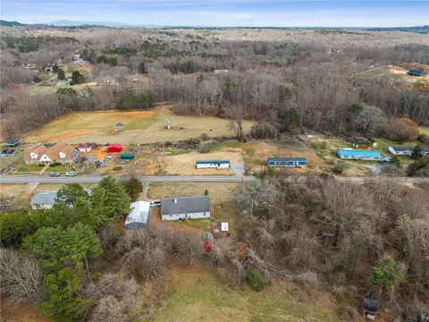 139 Davis Rd, Easley, SC 29640 photo 31