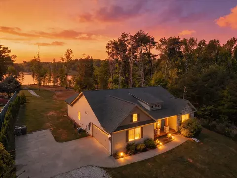 106 Springfield Rd, Anderson, SC 29626