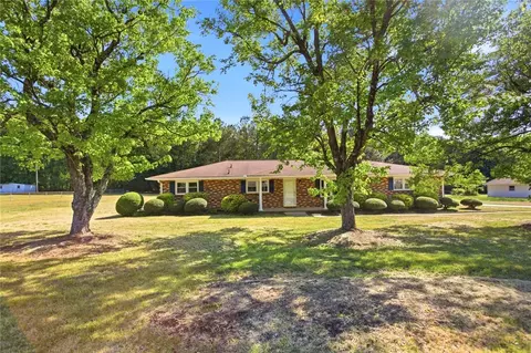 207 Greenmeadow Cir, Anderson, SC 29626
