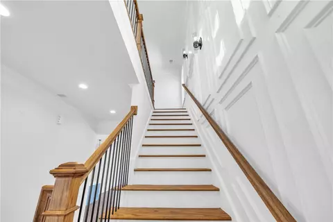Entry Way - 123 Moore Dr, Easley, SC 29642 photo 4 of 4