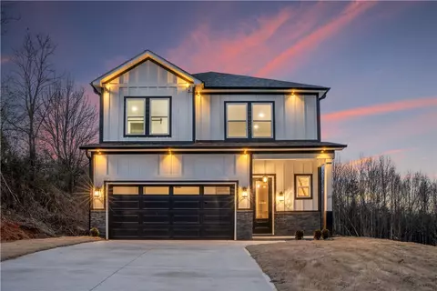 123 Moore St, Easley, SC 29642