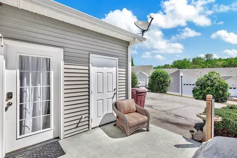 Exterior - 109 Heritage Place Dr, Pendleton, SC 29670 photo 2 of 3