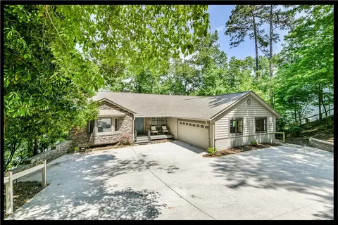 523 N Flagship Dr, Salem, SC 29676