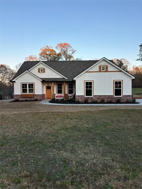 2536 Six Mile Hwy, Central, SC 29630