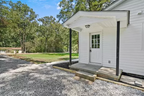 Exterior - 229 Morningside Heights Dr, Seneca, SC 29678 photo 3 of 7