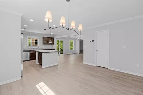 Dining - 1237 Madden Bridge Rd, Central, SC 29630 photo 3 of 3