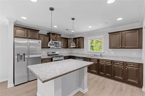 Kitchen - 1237 Madden Bridge Rd, Central, SC 29630 photo 2 of 4