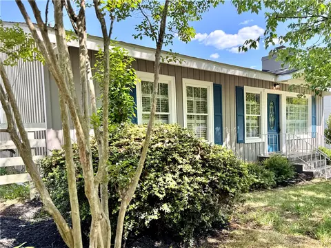 2410 Pope Dr, Anderson, SC 29624