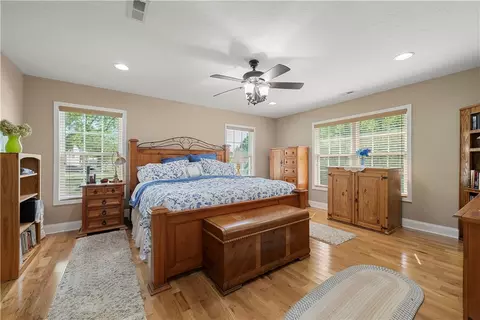 Bedroom - 304 Capps Rd, Walhalla, SC 29691 photo 4 of 4
