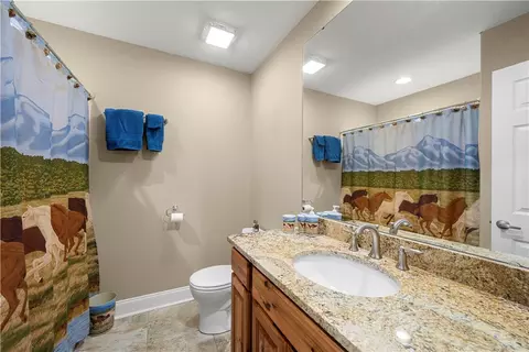 Bath - 304 Capps Rd, Walhalla, SC 29691 photo 1 of 4