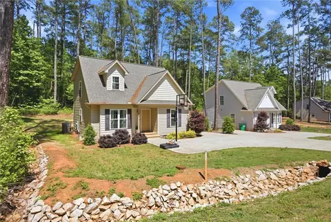 213 217 Singing Pines Rd, Seneca, SC 29678