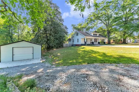 400 King St, Easley, SC 29640