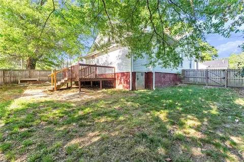 Exterior - 400 King St, Easley, SC 29640 photo 8 of 8