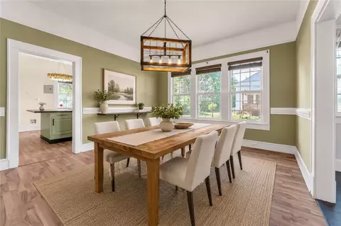 Dining - 400 King St, Easley, SC 29640 photo 1 of 1