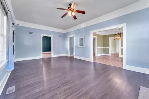 Living - 400 King St, Easley, SC 29640 photo 3 of 3