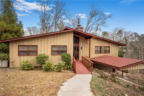 206 Timberlake Rd, Anderson, SC 29625