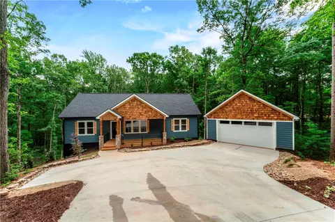 110 Gabriel Way, Pickens, SC 29671