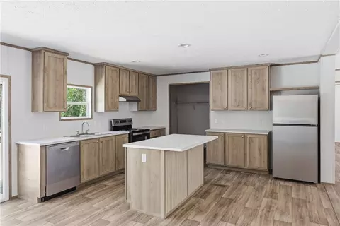 165 B D Johnston Rd, Central, SC 29630 photo 8
