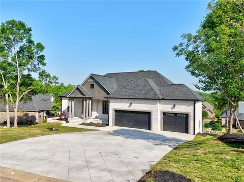 1027 Tuscany Dr, Anderson, SC 29621