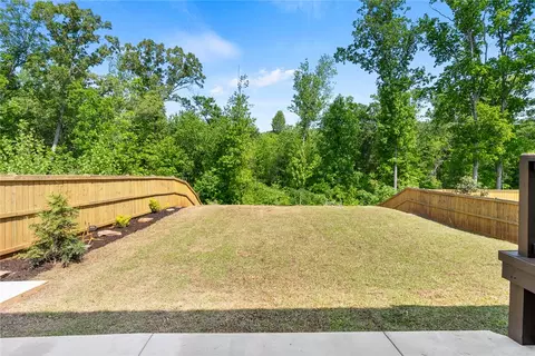 Exterior - 329 Kings Grant Ct, Seneca, SC 29678 photo 8 of 9