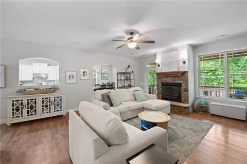 Living - 1215 Circle Rd, Easley, SC 29642 photo 2 of 2