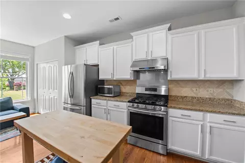 Kitchen - 1215 Circle Rd, Easley, SC 29642 photo 3 of 3