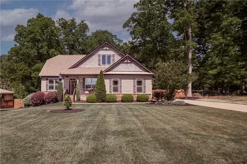 1215 Circle Rd, Easley, SC 29642