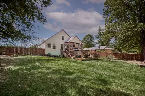 Exterior - 1215 Circle Rd, Easley, SC 29642 photo 6 of 14