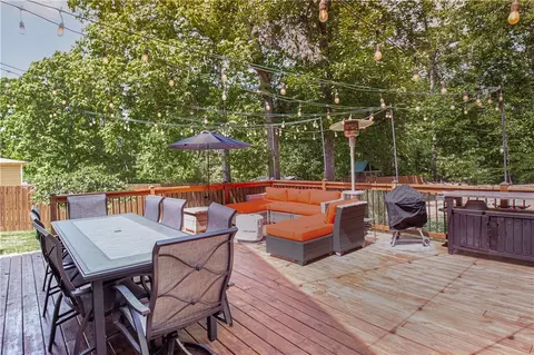 Exterior - 1215 Circle Rd, Easley, SC 29642 photo 12 of 14