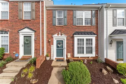 218 Spring Crossing Cir, Greer, SC 29650