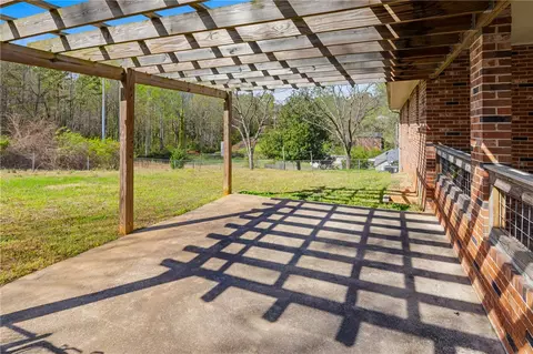 Exterior - 402 Maple Ave, Seneca, SC 29678 photo 5 of 11