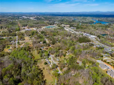 View/Area - 402 Maple Ave, Seneca, SC 29678 photo 2 of 4
