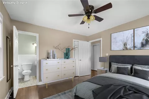 Bedroom - 402 Maple Ave, Seneca, SC 29678 photo 6 of 6